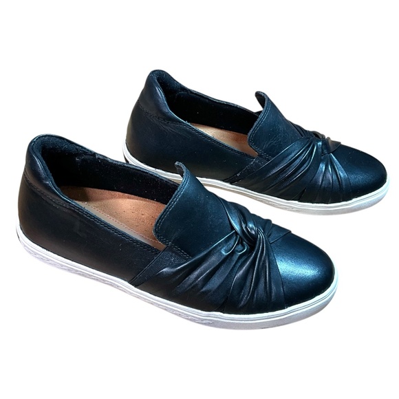 ROCKPORT COBB HILL COLLECTION Willa Genuine Leather Bow Slip on Sneakers Sz 8 - Picture 4 of 9